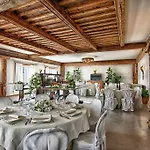 Podere Riosto Cantina&agriturismo 农家乐 *