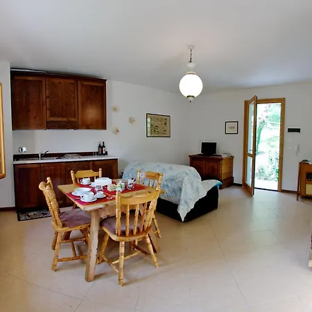 Feriegård Podere Riosto Cantina&agriturismo *