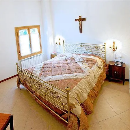 Podere Riosto Cantina&agriturismo Farm stay