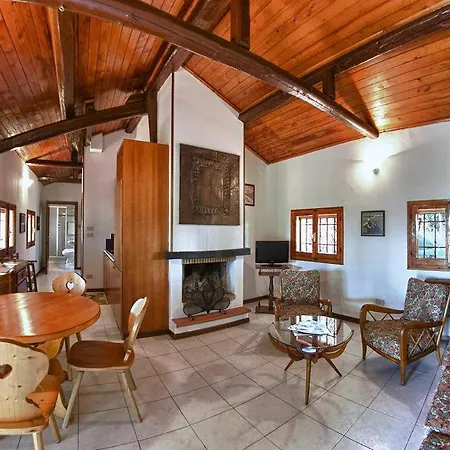 Podere Riosto Cantina&agriturismo *