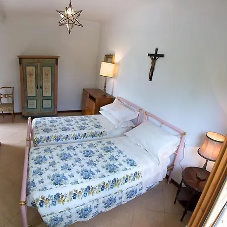 Podere Riosto Cantina&agriturismo Feriegård