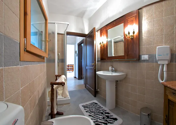 Podere Riosto Cantina&agriturismo *