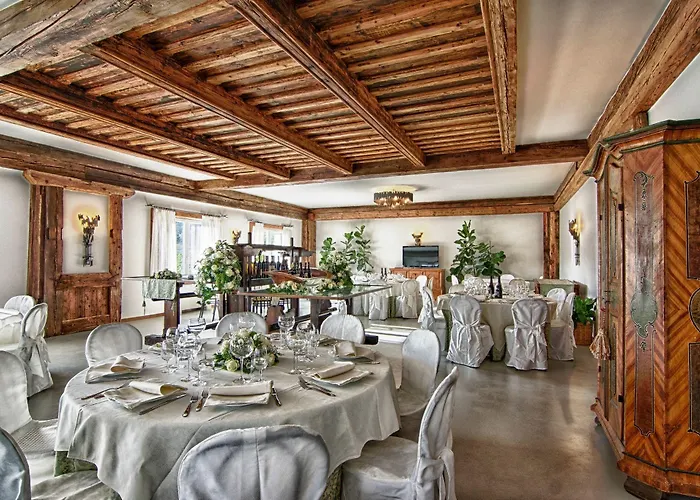 Podere Riosto Cantina&agriturismo בית חווה *