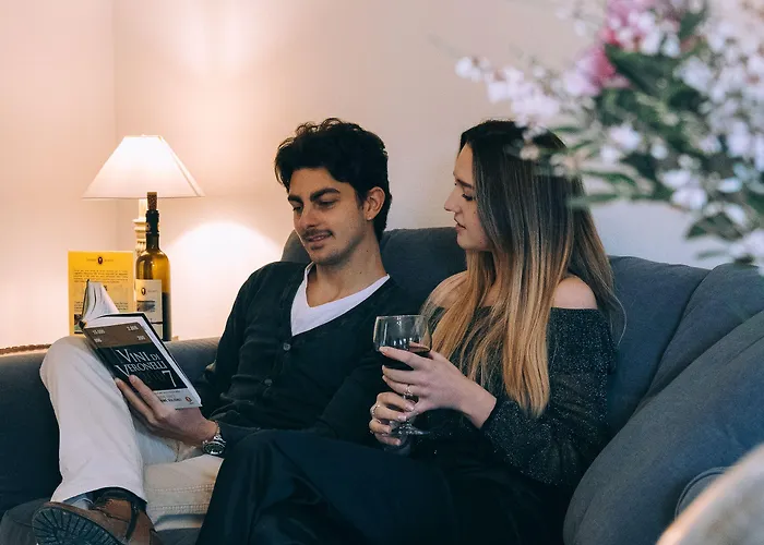 Podere Riosto Cantina&agriturismo בית חווה *